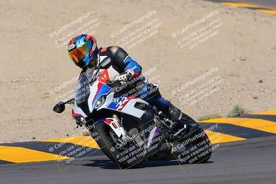 media/Oct-09-2022-SoCal Trackdays (Sun) [[95640aeeb6]]/Turns 9 and 10 (1050am)/